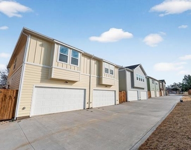 502 E Kimball Street - Photo Thumbnail 30