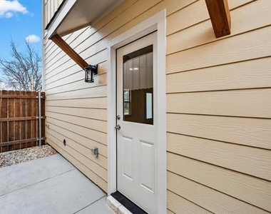 502 E Kimball Street - Photo Thumbnail 28