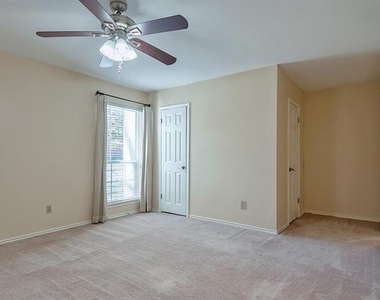 3212 Daniel Avenue - Photo Thumbnail 15