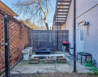 3212 Daniel Avenue - Photo Thumbnail 20