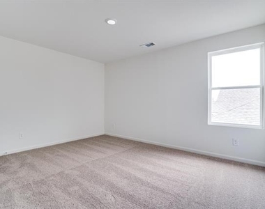 1876 Lockhart Drive - Photo Thumbnail 13