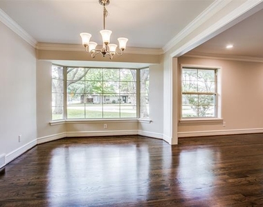 6908 Lavendale - Photo Thumbnail 7