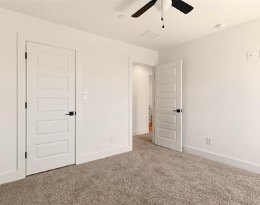 8902 Lowell Street - Photo Thumbnail 16