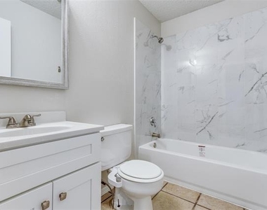 2930 Churchill Way - Photo Thumbnail 8