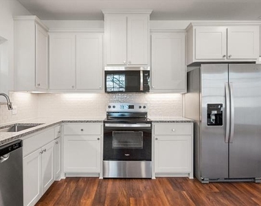 506 E Kimball Street - Photo Thumbnail 12
