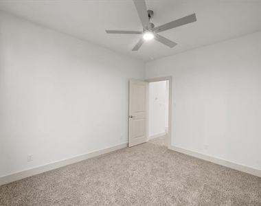 506 E Kimball Street - Photo Thumbnail 21