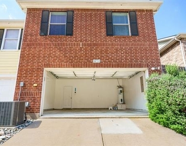 3206 Bedford Road - Photo Thumbnail 21