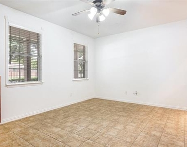 3206 Bedford Road - Photo Thumbnail 3