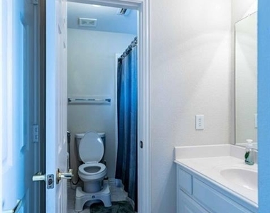 4420 Orchard Gate Drive - Photo Thumbnail 16