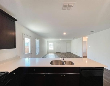 7413 Jackrabbit Avenue - Photo Thumbnail 1