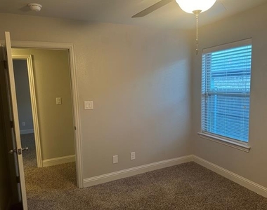 3501 Ballam Street - Photo Thumbnail 17
