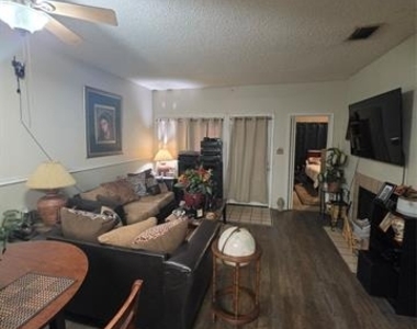 13219 Emily Road - Photo Thumbnail 3