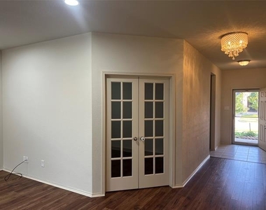 5321 Wharfside Place - Photo Thumbnail 17