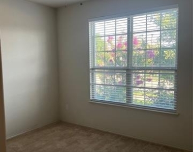 5321 Wharfside Place - Photo Thumbnail 24