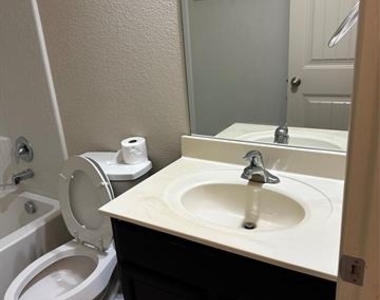5321 Wharfside Place - Photo Thumbnail 12
