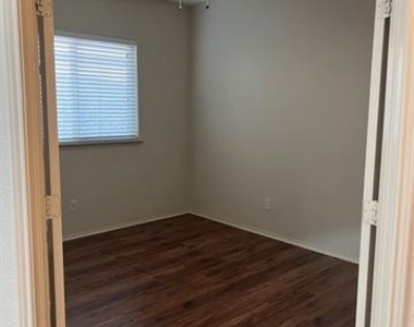 5321 Wharfside Place - Photo Thumbnail 20