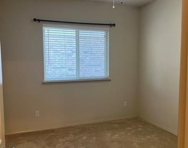 5321 Wharfside Place - Photo Thumbnail 25