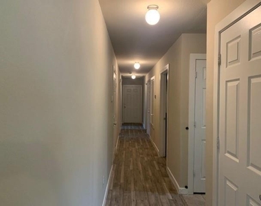 3226 Navaro Street - Photo Thumbnail 2