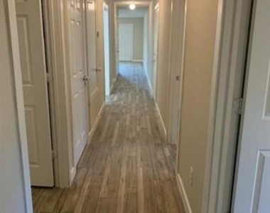 3226 Navaro Street - Photo Thumbnail 14