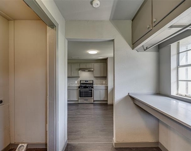 416 N 8th Street - Photo Thumbnail 26