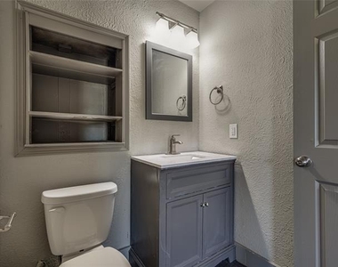 416 N 8th Street - Photo Thumbnail 31
