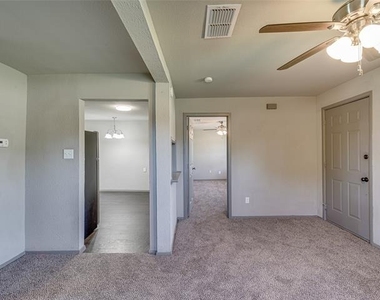 416 N 8th Street - Photo Thumbnail 14