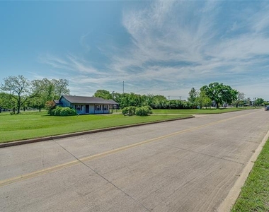 416 N 8th Street - Photo Thumbnail 35