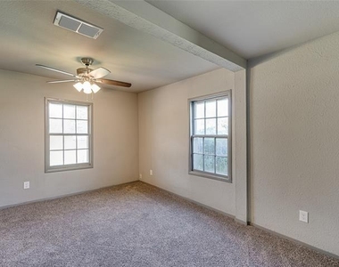 416 N 8th Street - Photo Thumbnail 13