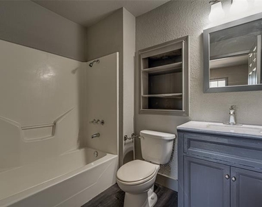 416 N 8th Street - Photo Thumbnail 30