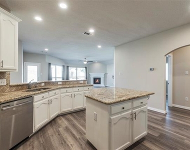 5109 Keating Street - Photo Thumbnail 2