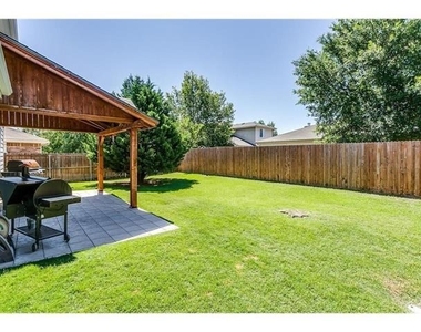 2821 Briargrove Lane - Photo Thumbnail 31