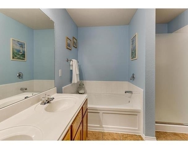 2821 Briargrove Lane - Photo Thumbnail 17
