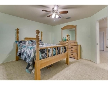 2821 Briargrove Lane - Photo Thumbnail 26