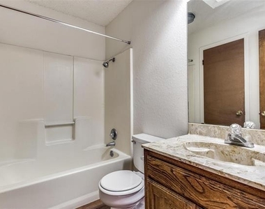 1140 Jameson Street - Photo Thumbnail 10