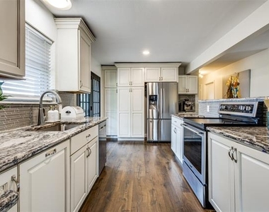 1200 Tipps Road - Photo Thumbnail 12
