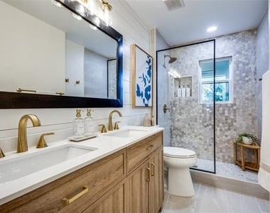 1200 Tipps Road - Photo Thumbnail 23
