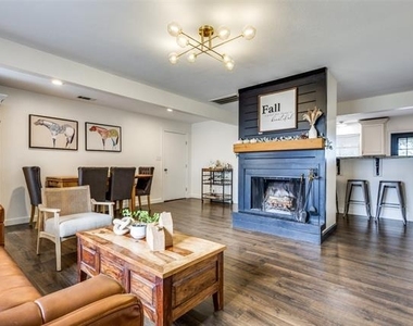 1200 Tipps Road - Photo Thumbnail 8