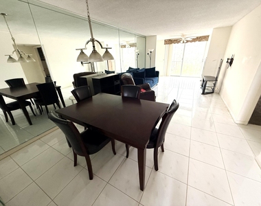 14307 Bedford Drive - Photo Thumbnail 4
