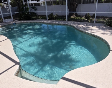 2820 Se Pace Drive - Photo Thumbnail 16