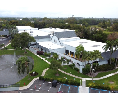 7076 Huntington Lane - Photo Thumbnail 8