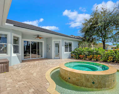 7186 Sw Quiet River Court - Photo Thumbnail 22