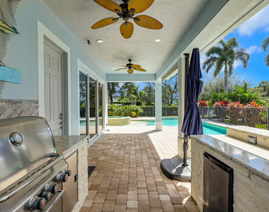 7186 Sw Quiet River Court - Photo Thumbnail 34