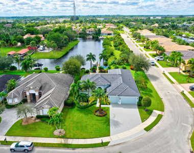 7186 Sw Quiet River Court - Photo Thumbnail 8