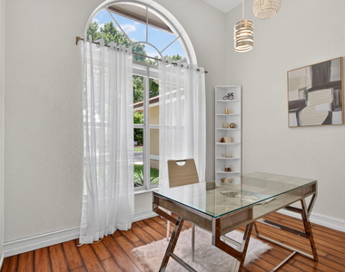 7235 Nw 63rd Terrace - Photo Thumbnail 5