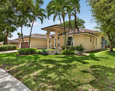 7235 Nw 63rd Terrace - Photo Thumbnail 2