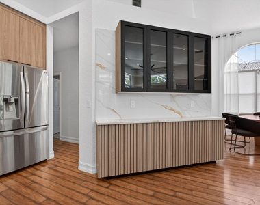 7235 Nw 63rd Terrace - Photo Thumbnail 13