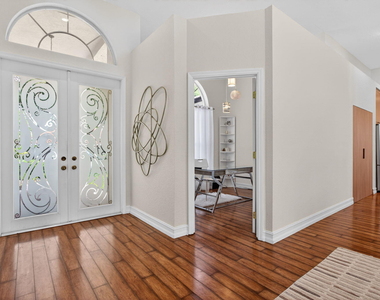 7235 Nw 63rd Terrace - Photo Thumbnail 3