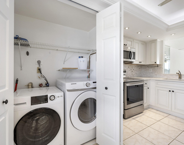 1480 Nw 80th Avenue - Photo Thumbnail 7