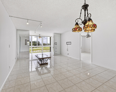 1480 Nw 80th Avenue - Photo Thumbnail 12
