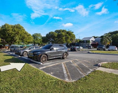 7 Crossings Circle - Photo Thumbnail 36
